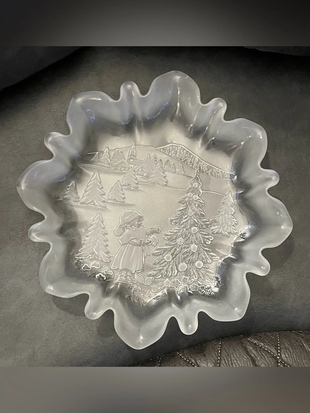 Vintage Mikasa Holiday Classics Crystal Platter 9.5